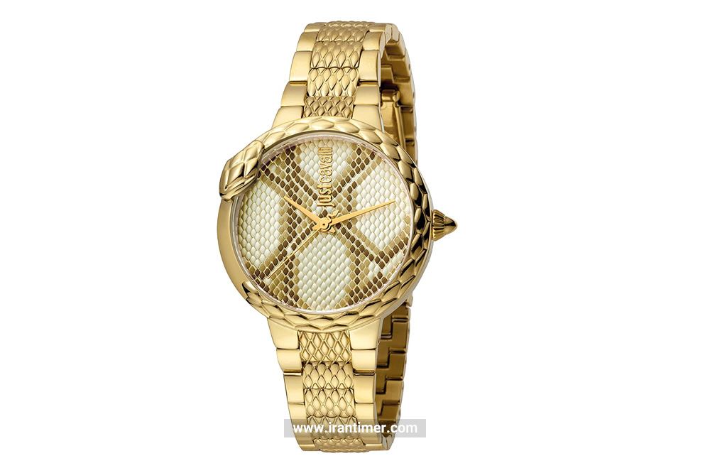 ساعت مچی زنانه جاست کاوالی مدل JC1L030M0065 یک ساعت دارای روکش رنگ پی وی دی (PVD) دارای طراحی ظریف